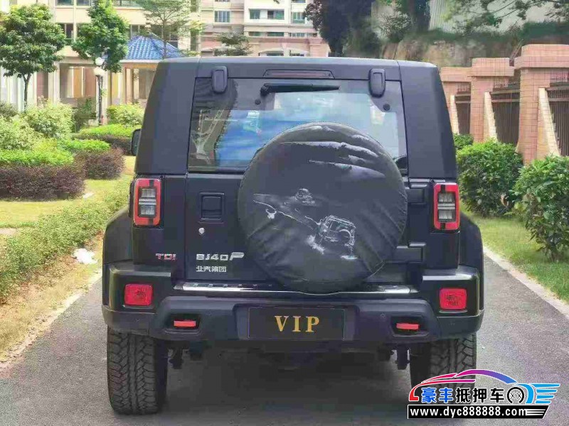 25年北京BJ40轿车抵押车出售