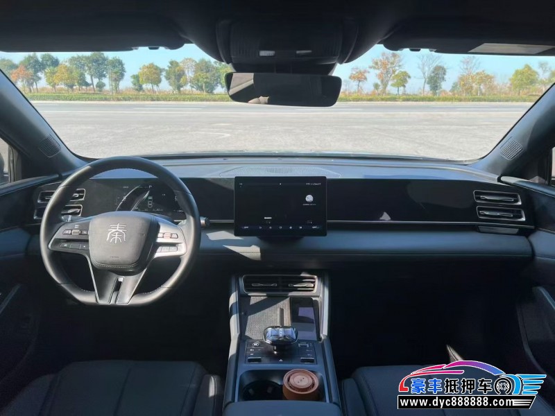 24年比亚迪秦轿车抵押车出售