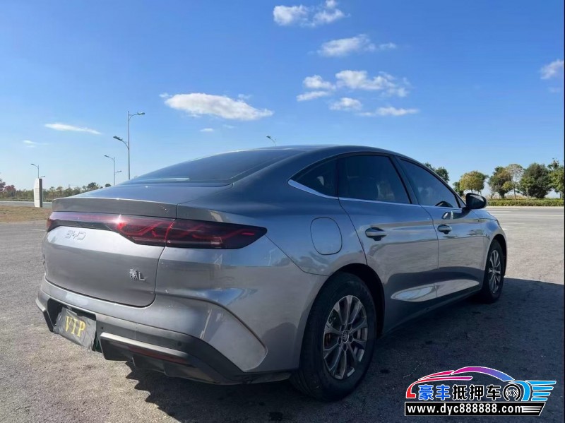 24年比亚迪秦轿车抵押车出售