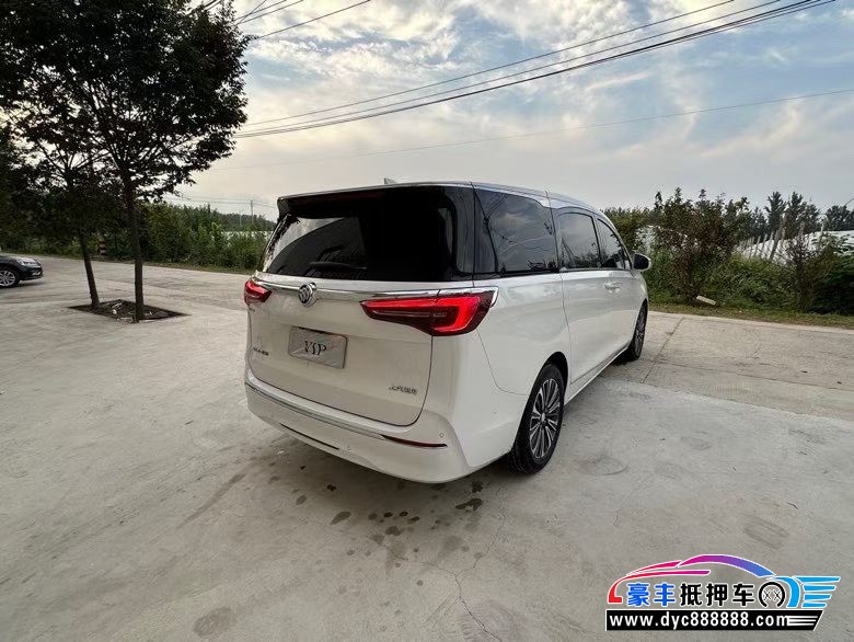 20年别克GL8轿车抵押车出售