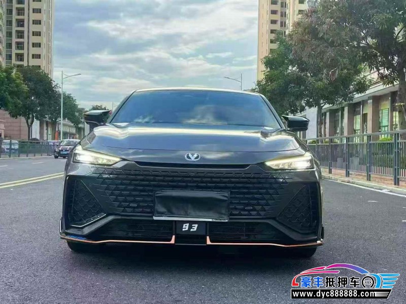 24年长安长安UNI轿车抵押车出售