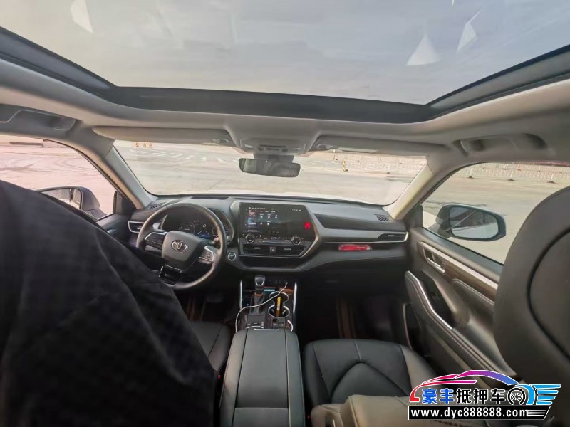 24年丰田汉兰达轿车抵押车出售