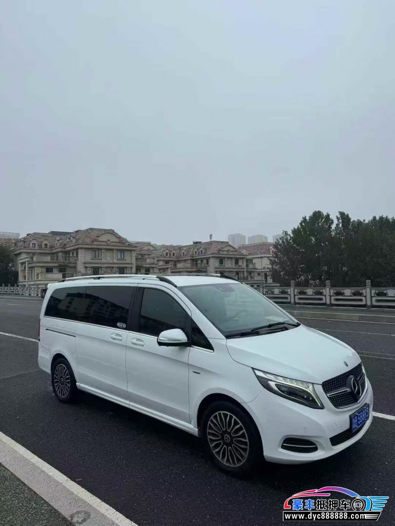 18年奔驰V轿车抵押车出售