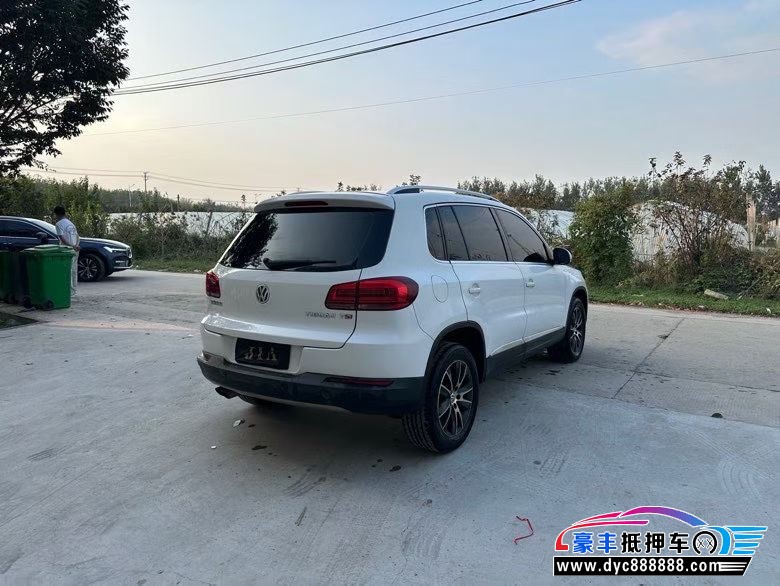 14年大众途观轿车抵押车出售