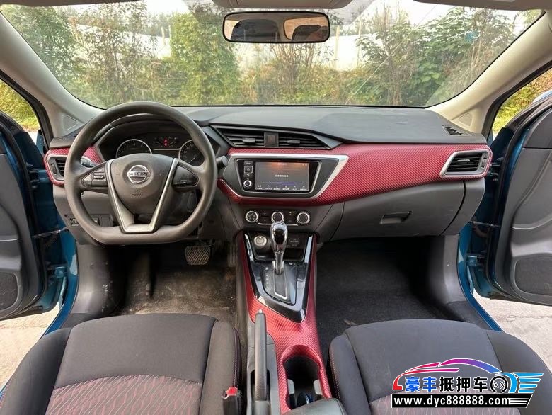 18年日产蓝鸟轿车抵押车出售