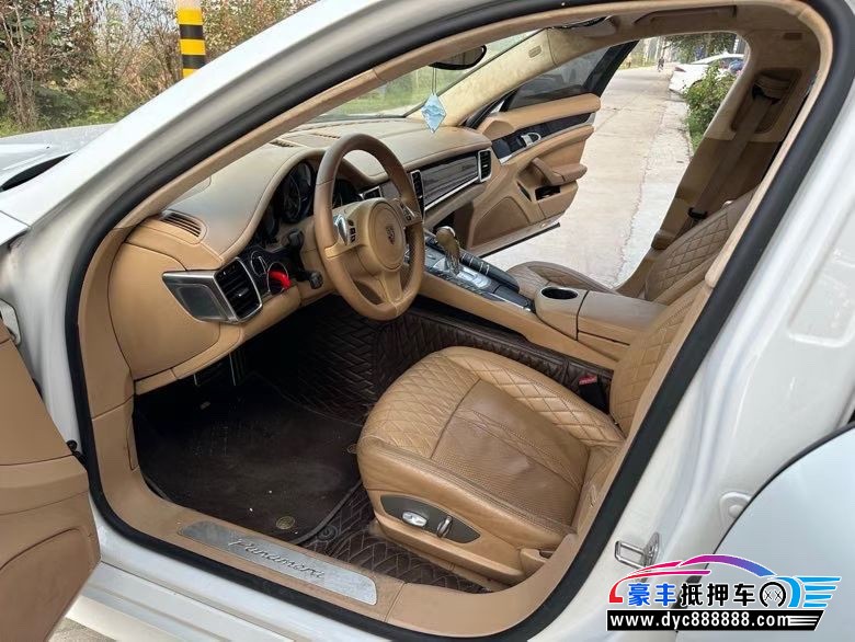 11年保时捷帕纳梅拉轿车抵押车出售