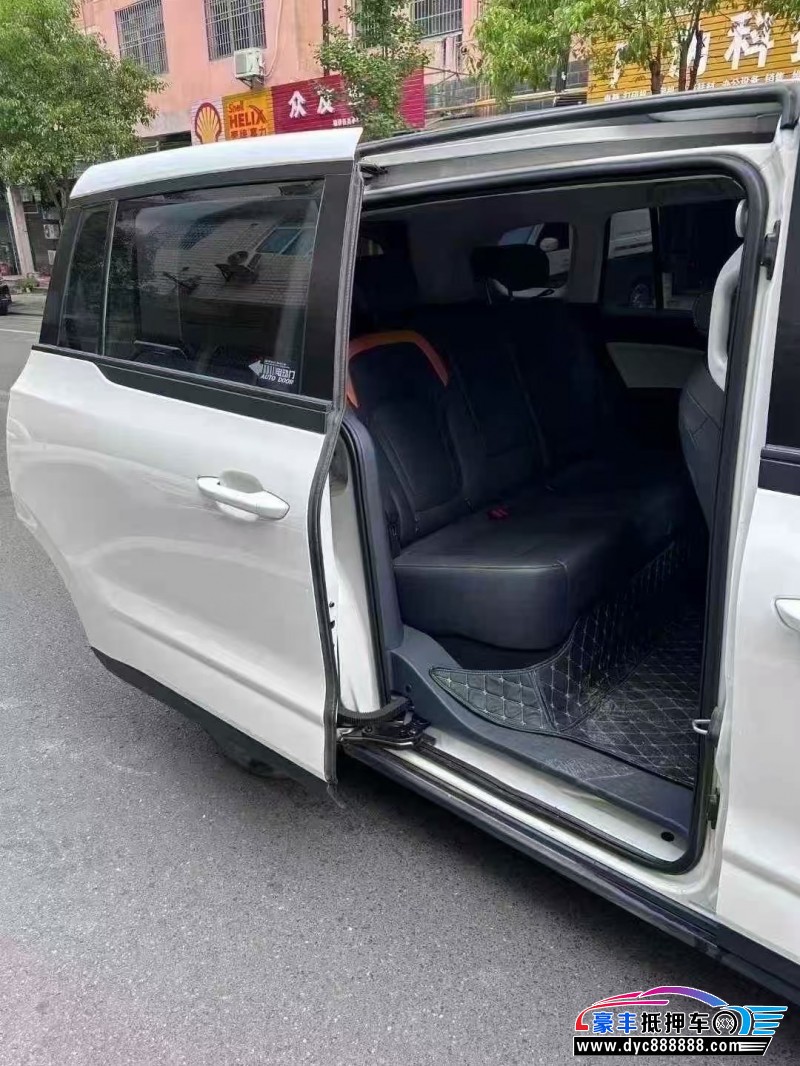 23年奔腾奔腾NAT轿车抵押车出售