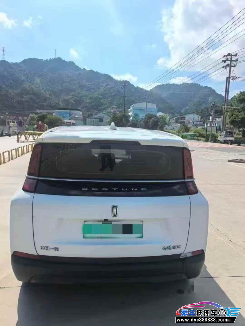 22年奔腾奔腾NAT轿车抵押车出售