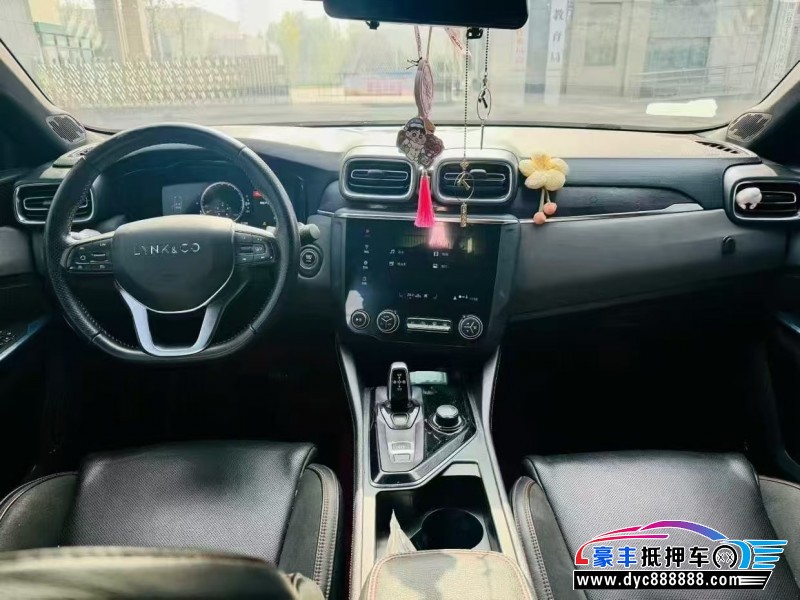 19年领克03轿车抵押车出售