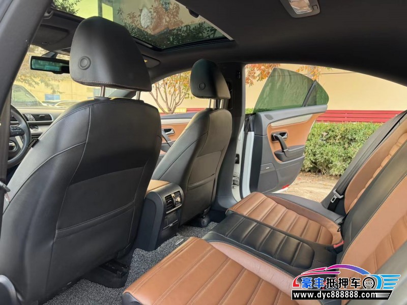 16年大众CC轿车抵押车出售