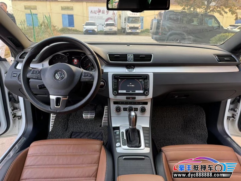 16年大众CC轿车抵押车出售