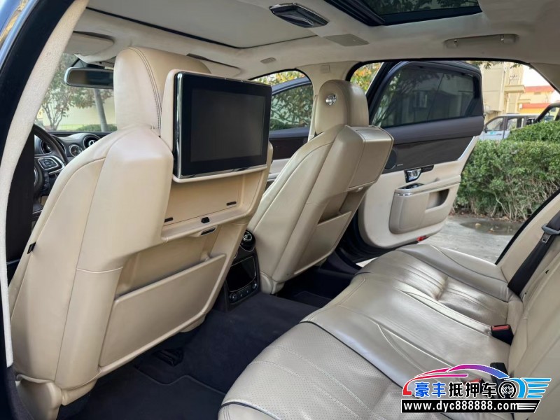 17年捷豹XJL轿车抵押车出售