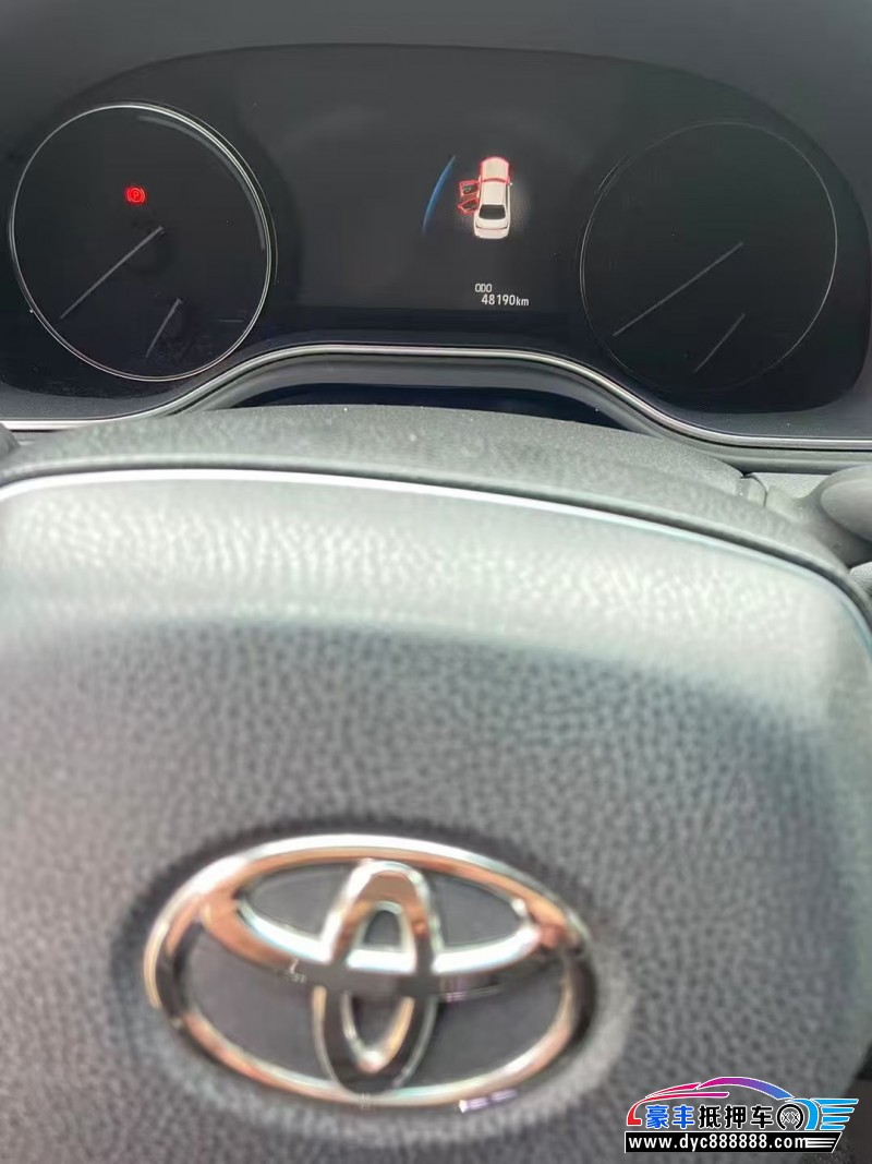 23年丰田亚洲龙轿车抵押车出售