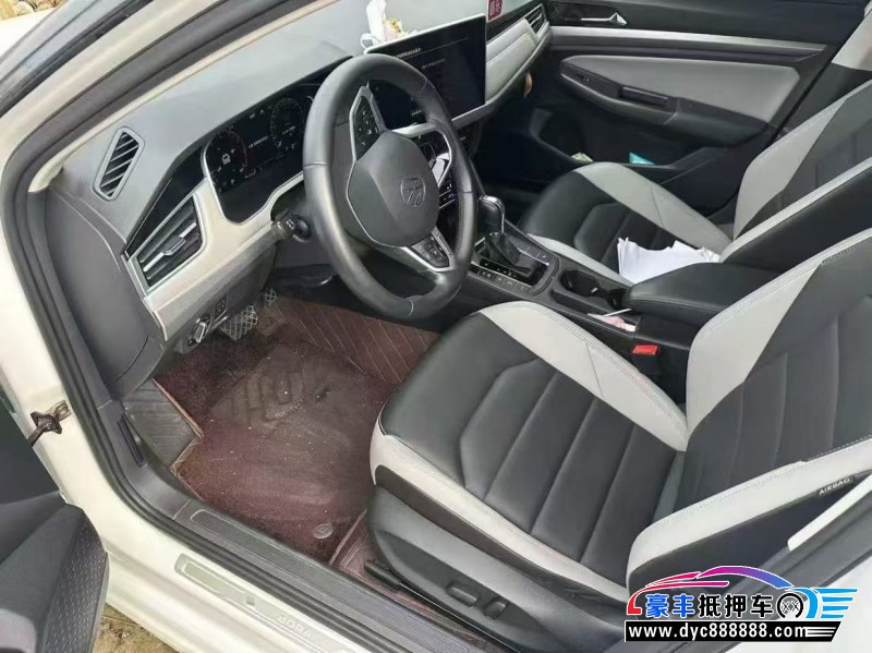 24年大众宝来轿车抵押车出售