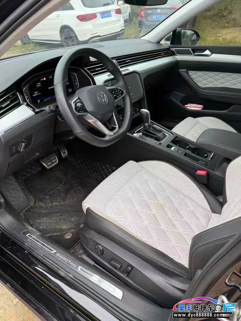 23年大众迈腾轿车抵押车出售