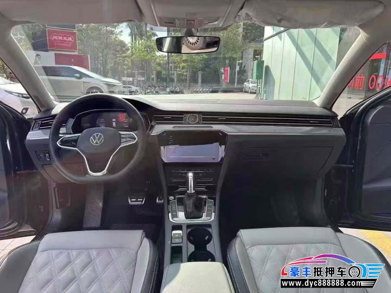 24年大众迈腾轿车抵押车出售