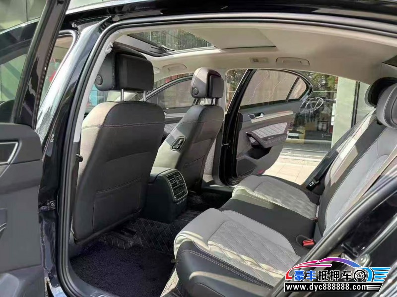 24年大众迈腾轿车抵押车出售