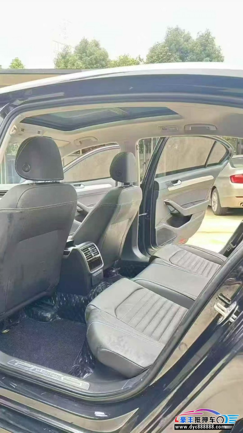 23年大众迈腾轿车抵押车出售