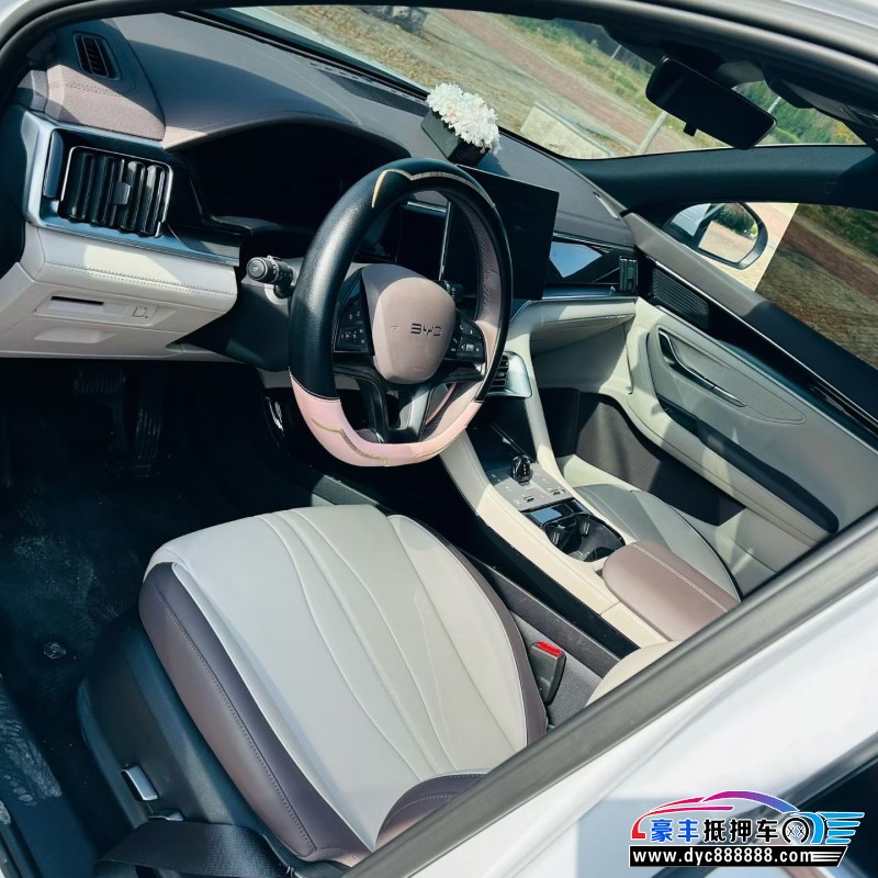 24年比亚迪宋轿车抵押车出售