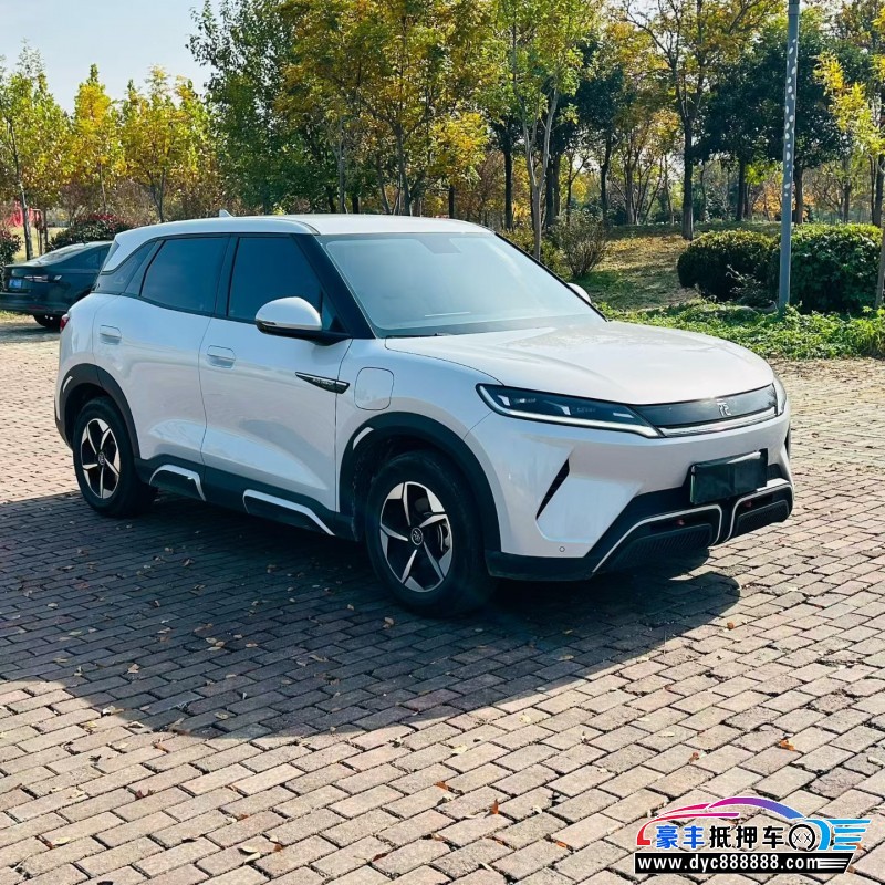 24年比亚迪元轿车抵押车出售