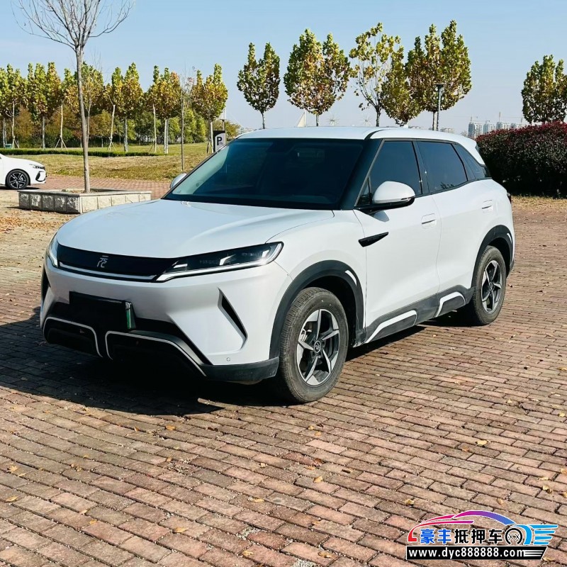 24年比亚迪元轿车抵押车出售