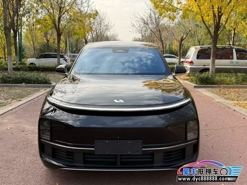 23年理想L8SUV抵押车出售