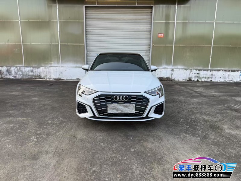 22年奥迪A3轿车抵押车出售