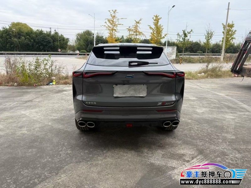 22年长安欧尚Z6轿车抵押车出售