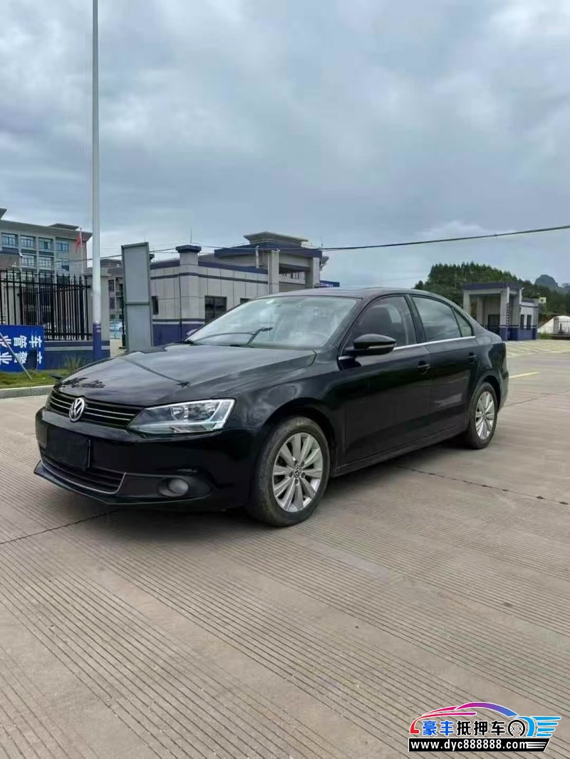 15年大众速腾轿车抵押车出售