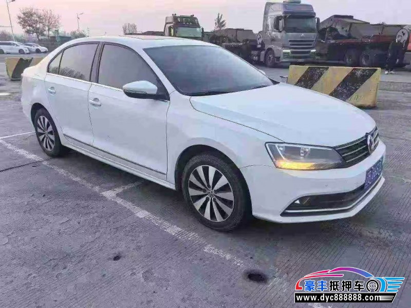 18年大众速腾轿车抵押车出售