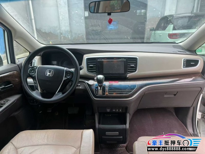 17年本田奥德赛轿车抵押车出售