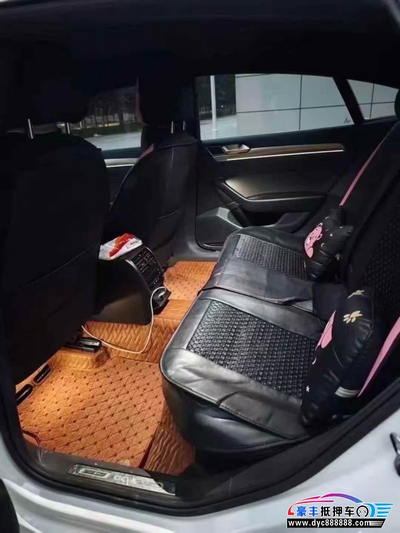 20年大众CC轿车抵押车出售