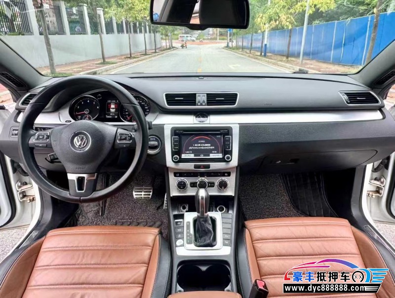 16年大众CC轿车抵押车出售