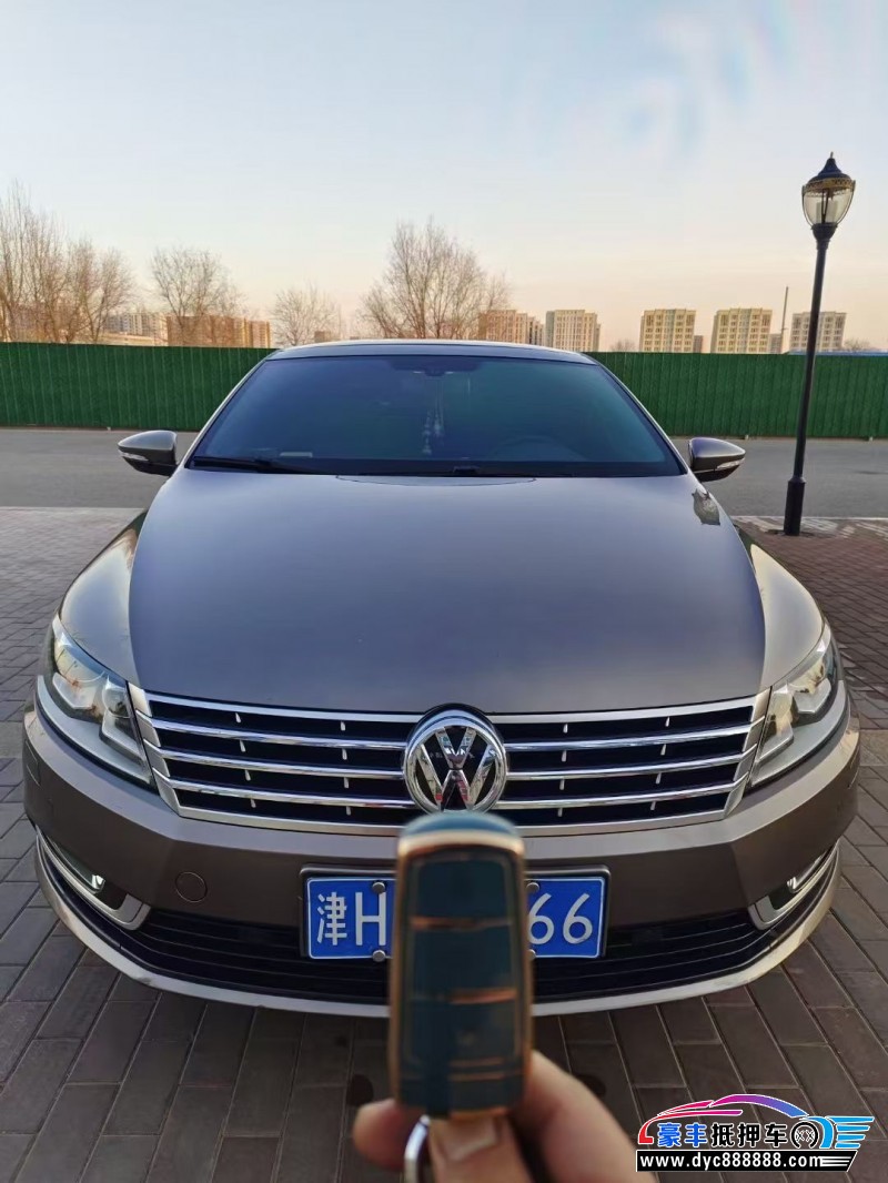 13年大众CC轿车抵押车出售
