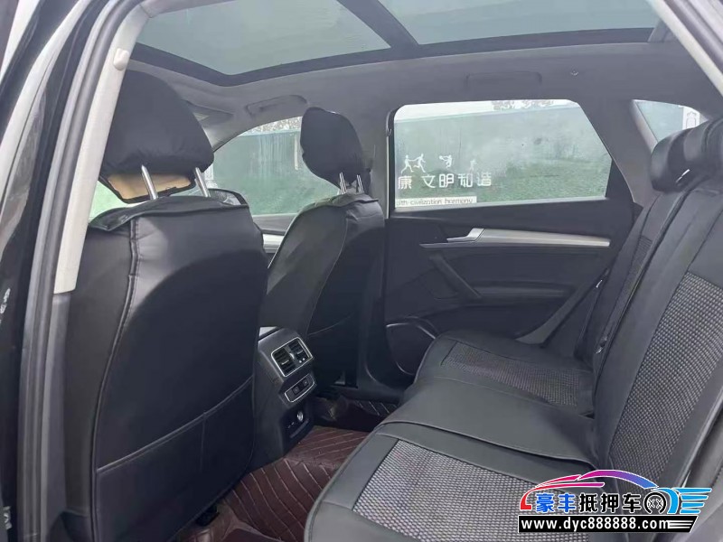 22年奥迪Q5SUV抵押车出售