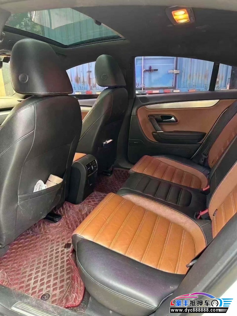 17年大众CC轿车抵押车出售