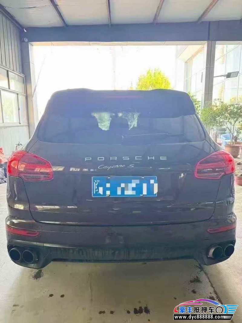 15年保时捷卡宴轿车抵押车出售