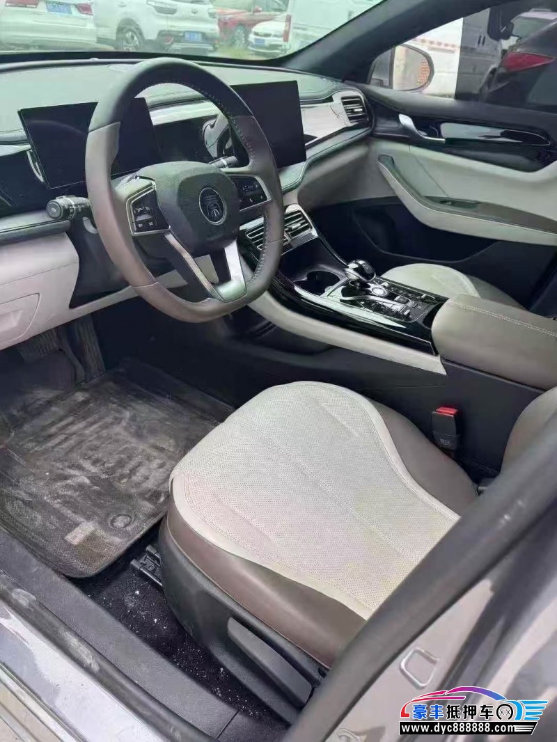 24年比亚迪秦轿车抵押车出售