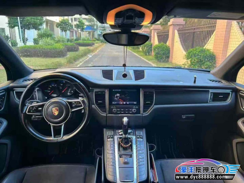 17年保时捷Macan迈凯轿车抵押车出售