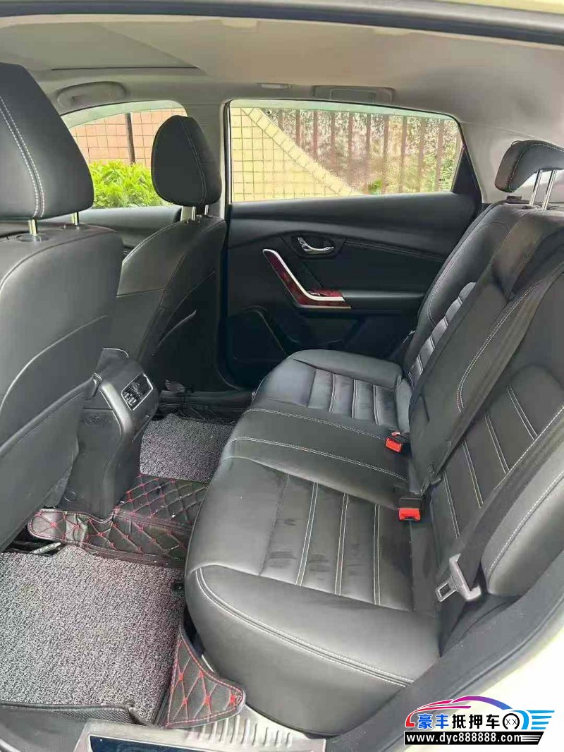 18年启辰T90轿车抵押车出售