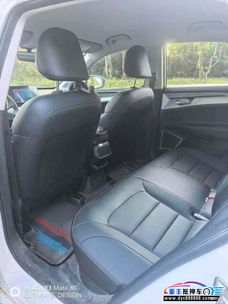 24年吉利几何轿车抵押车出售