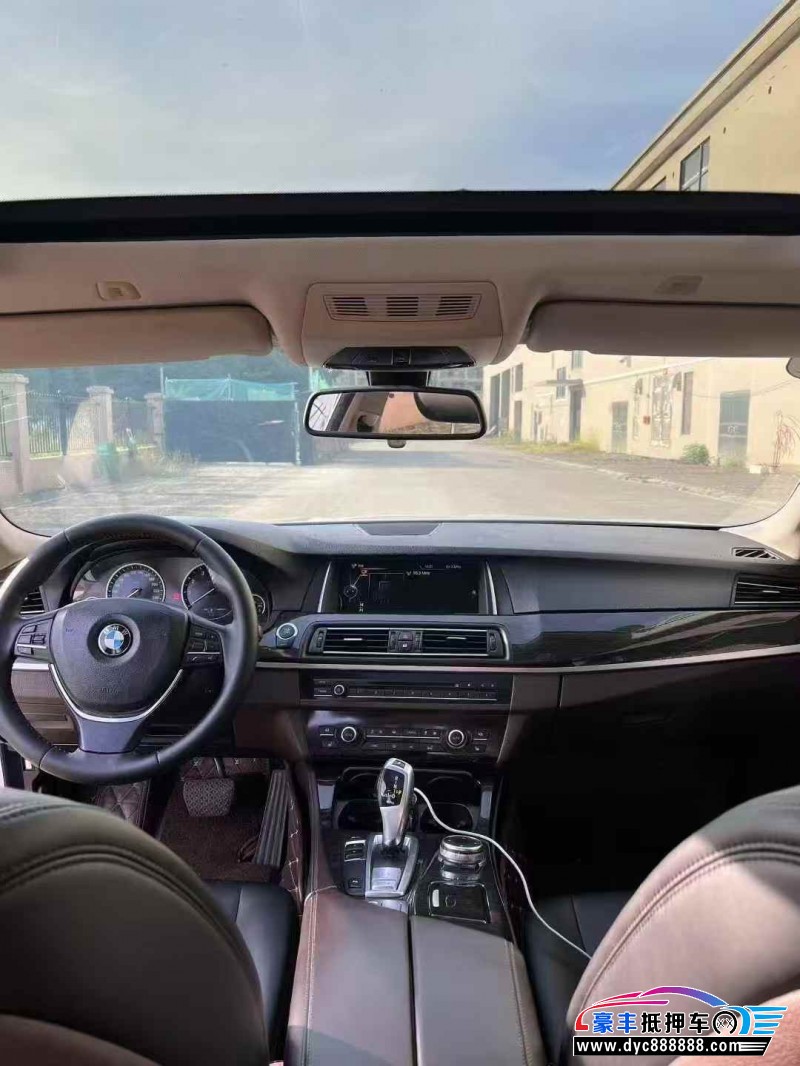 15年宝马5系轿车抵押车出售