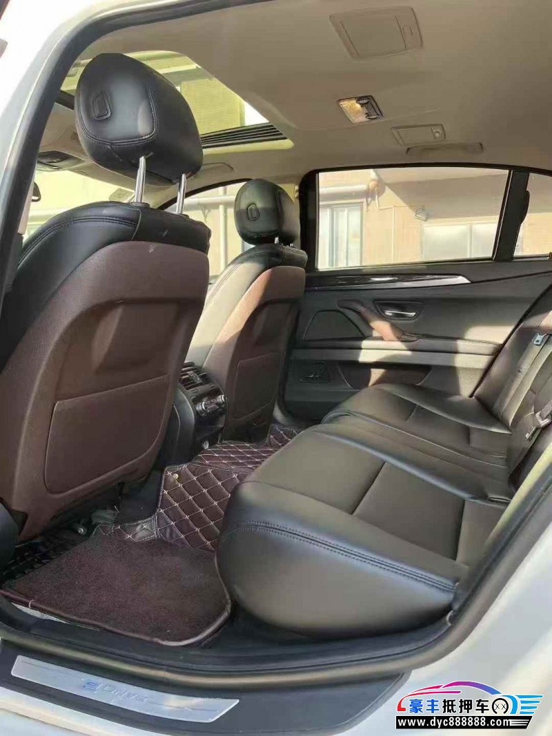 15年宝马5系轿车抵押车出售