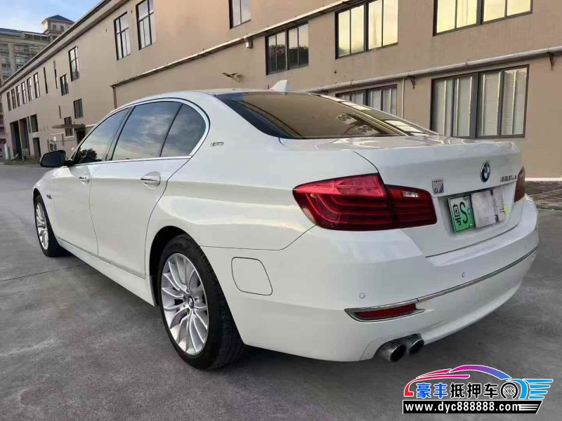 15年宝马5系轿车抵押车出售