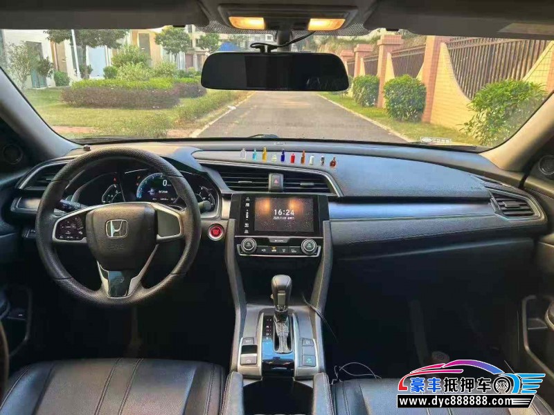 18年本田思域轿车抵押车出售