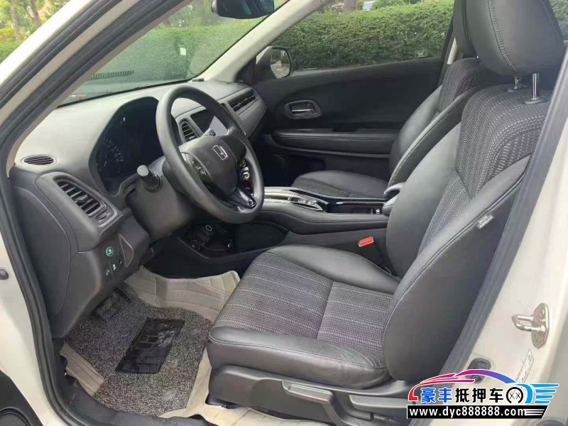 16年本田缤智轿车抵押车出售