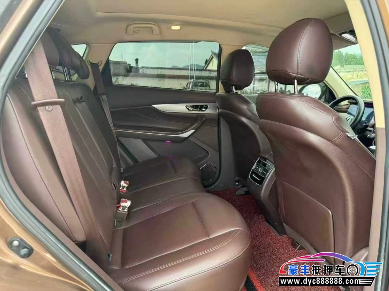 18年猎豹汽车迈途轿车抵押车出售