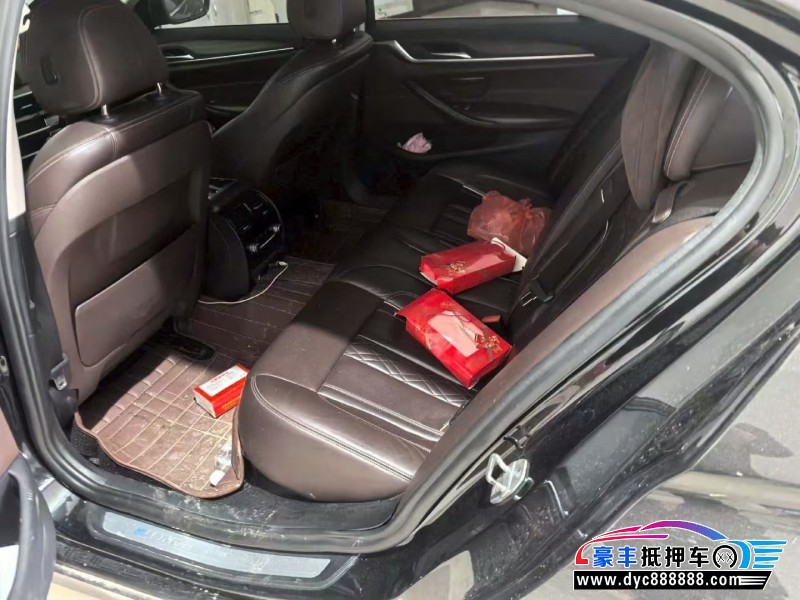 18年宝马5系轿车抵押车出售