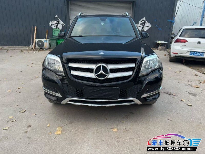 14年奔驰GLK轿车抵押车出售