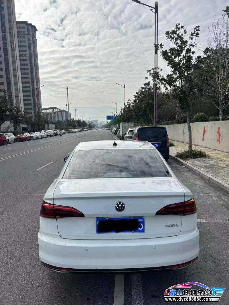 21年大众宝来轿车抵押车出售